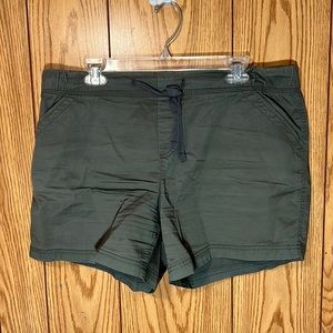 Eddie Bauer Green Shorts / Womens Size 14 Plus Size